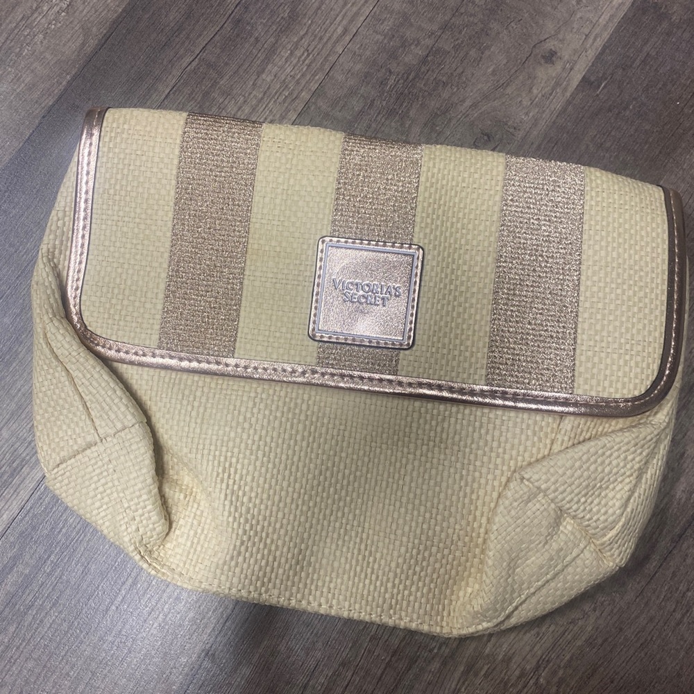 victoria’s secret makeup bag